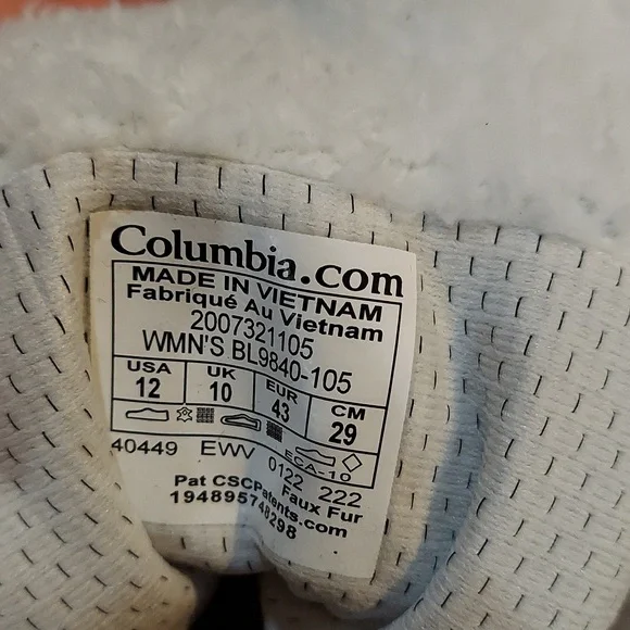 Women Snow Boots Size 12 Waterproof boots and faux fur NWT - Picture 8 of 12